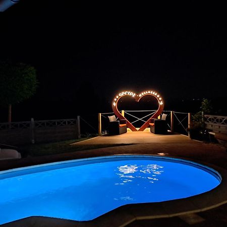 Secret Wellness Lägenhet Bodonci Exteriör bild